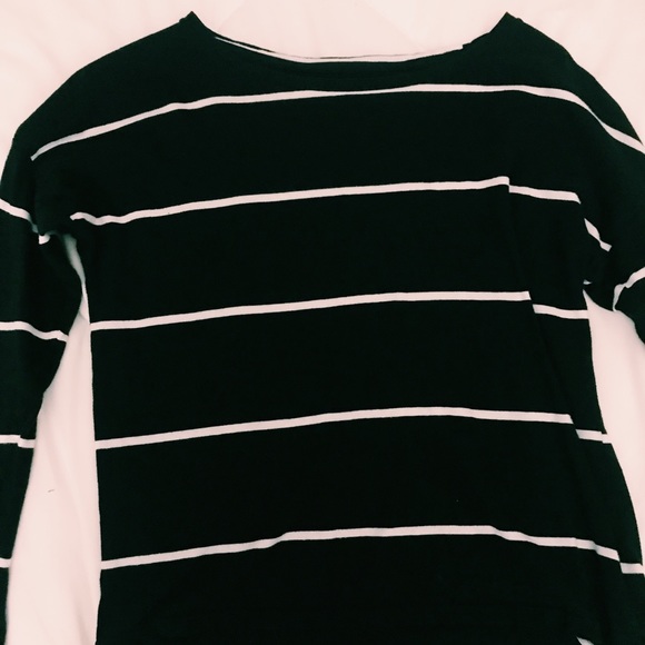 BLACK AND WHITE LONG SLEEVE SHIRT - Picture 1 of 1